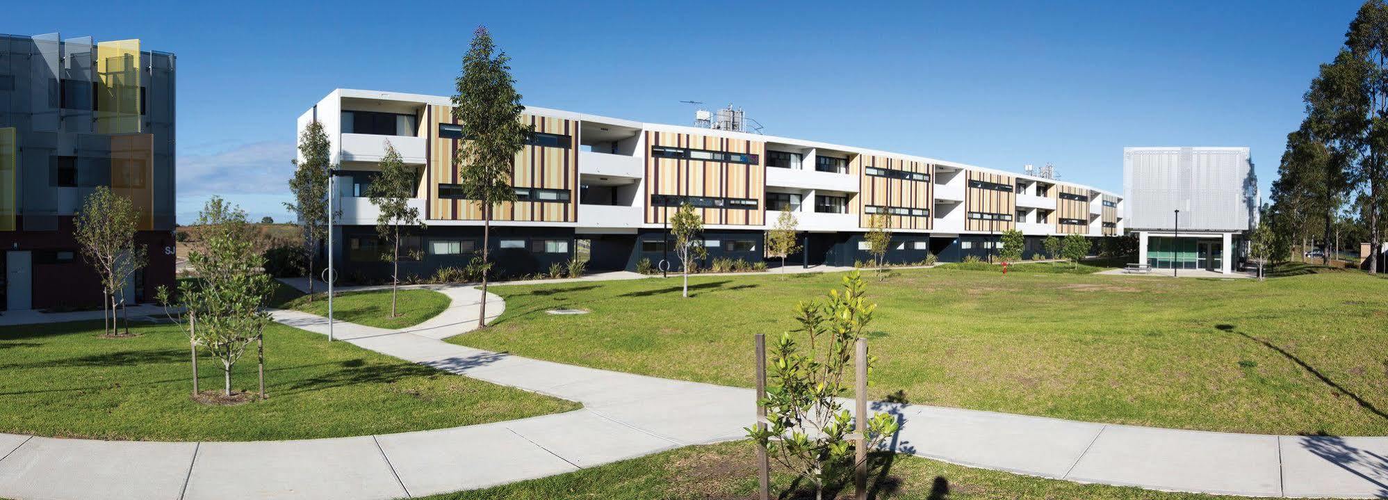 彭里斯西悉尼大学乡村酒店 外观 照片